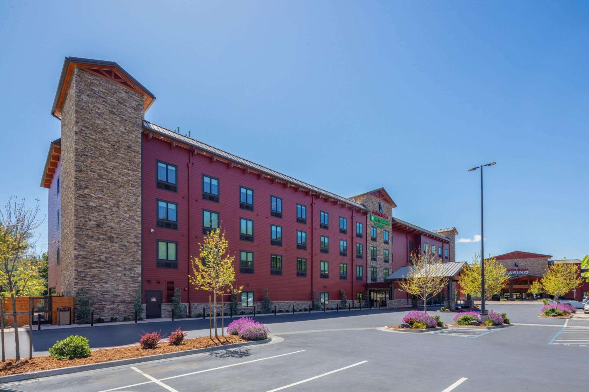 Wyndham Garden Redwood Valley - Ukiah Dış mekan fotoğraf